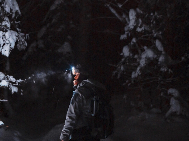 6 Tips For Hiking After Dark